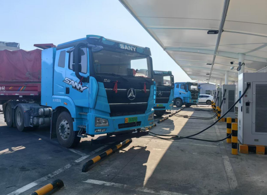 臨澧縣精準施策，推動貨運車輛降碳提效，引領道路貨物運輸綠色轉型